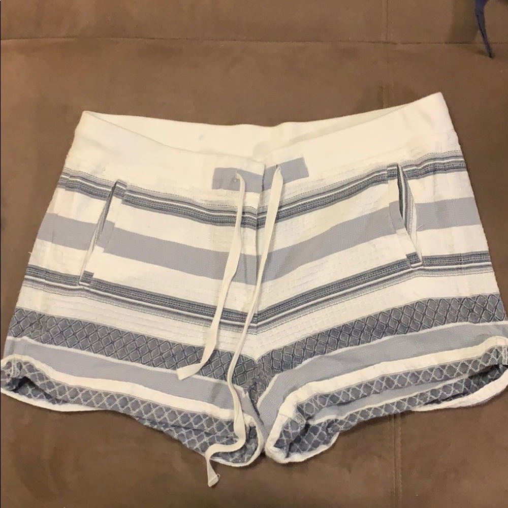 Textured shorts